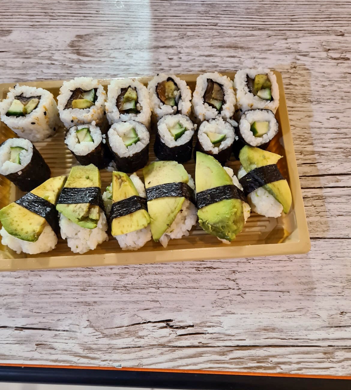 61./Plateau Mix Végétarien x18