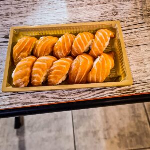60./Plateau Nigiri Saumon x10