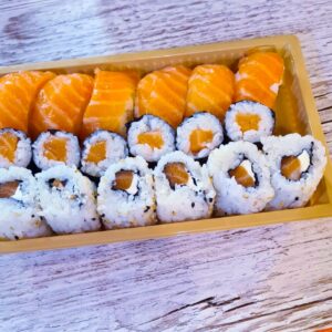 62./Plateau Mix Saumon x18